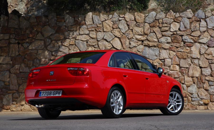  Seat Exeo 2009 года  (фото 57 из 180)